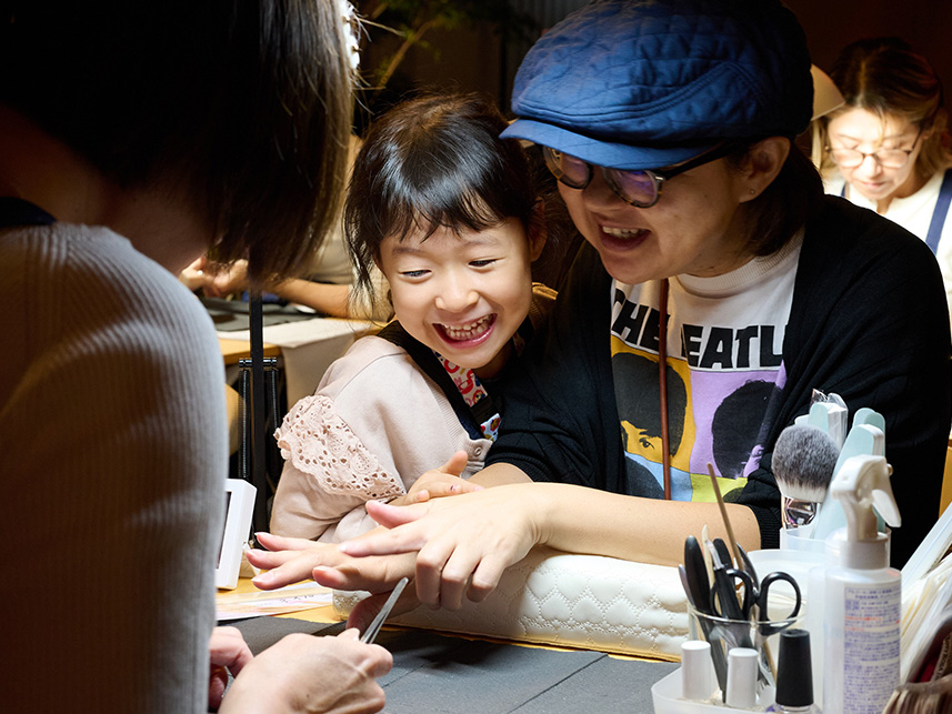 東京・天王洲でネイル体験
