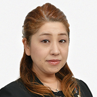 中井 香織