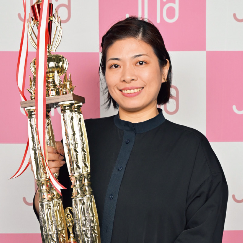 プロフェッショナル部門　ネイルケア [P1] 2位