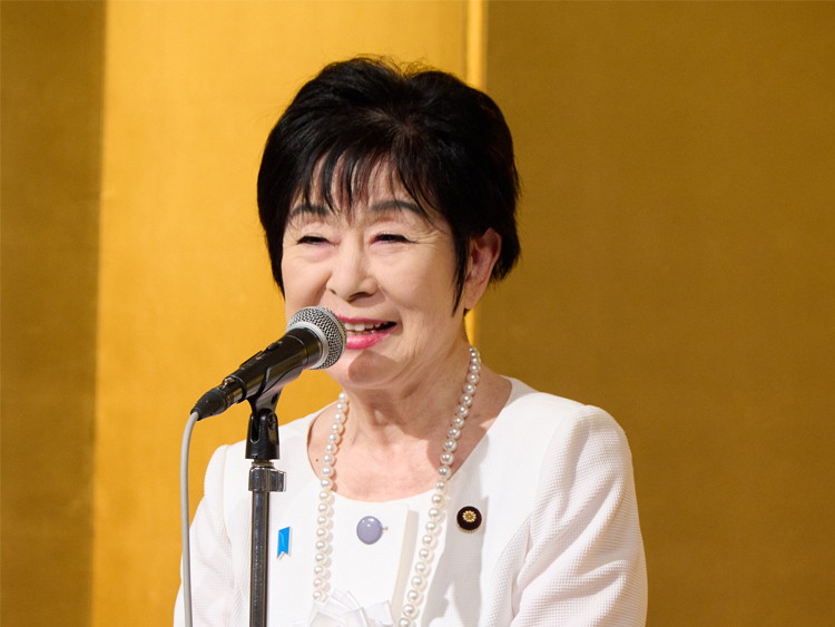 前参議院議長・参議院議員　山東昭子様（JNA名誉会長）