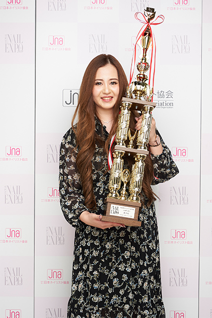 ジュニア部門総合 2位 井上 黎々香さん