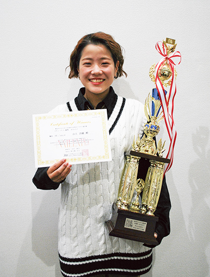 ジュニア部門 ナチュラルスカルプチュア(トレーニングハンド)1位 山上 詩織さん
